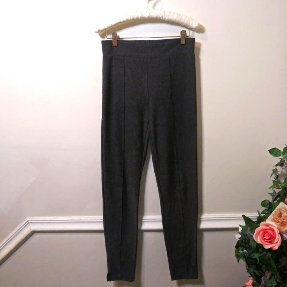 HUE Charcoal Colored Faux Denim Seamed Leg, Split Ankle Leggings